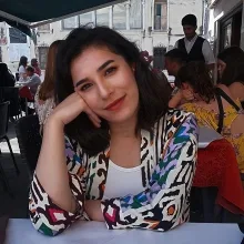 Psk. Aylin Akgün Bolat — Psikoloji. Portre fotoğrafı.