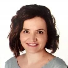 Uzm. Dr. Yurda Şimşek — Bursa. Portre fotoğrafı.