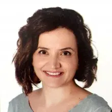 Uzm. Dr. Yurda Şimşek — Bursa. Portre fotoğrafı.