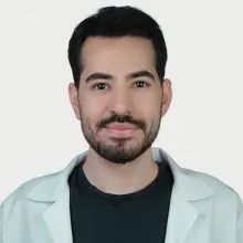 Dkt. Mücahid Özdemir — Dil ve Konuşma Terapisi, Eskişehir. Portre fotoğrafı.