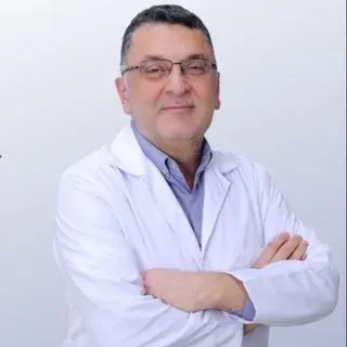 Mehmed Kursad Pekdemir — Üroloji, Üsküdar, İstanbul. Portre fotoğrafı.