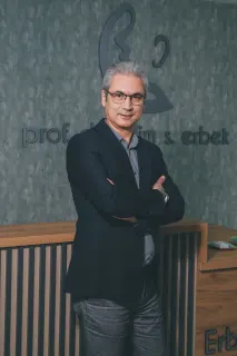 Prof. Dr. Selim Sermed Erbek profilinde yer alan galeri fotoğrafı.