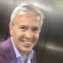 Prof. Dr. Hüseyin Yılmaz — Kardiyoloji, Konyaaltı, Antalya. Portre fotoğrafı.