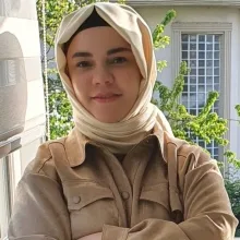 Psk. Burcu Polat — Psikoloji, İstanbul. Portre fotoğrafı.