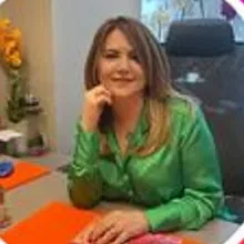 Uzm. Dr. Seçil Boriçi — Fiziksel Tıp Ve Rehabilitasyon, İstanbul. Portre fotoğrafı.