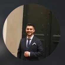 Erg. Kadir Tan — Ergoterapi, İstanbul. Portre fotoğrafı.