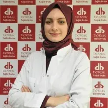 Dyt. Ruken Ergül — Diyetisyen, Bursa. Portre fotoğrafı.