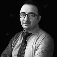 Uzm. Dr. Recep Uzgur — Kocaeli. Portre fotoğrafı.