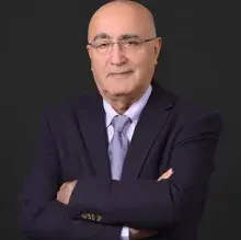 Uzm. Dr. Ali Gök — Psikiyatri, Bakırköy, İstanbul. Portre fotoğrafı.