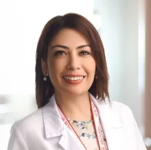 Uzm. Dr. Ada Bozkurt — Dermatoloji, Kocaeli. Portre fotoğrafı.