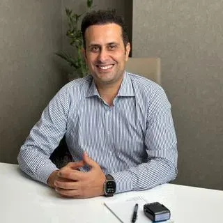 Prof. Dr. Murat Sünbül — Kardiyoloji, İstanbul. Portre fotoğrafı.