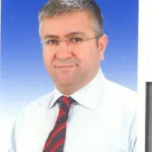 Prof. Dr. Ramazan Sarı — Antalya. Portre fotoğrafı.