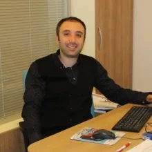 Op. Dr. Emral Aker Kozak — Ortopedi Ve Travmatoloji, Amasya. Portre fotoğrafı.