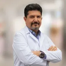 Dr. Öğr. Üyesi Faik Murat Ünsal — Ortopedi Ve Travmatoloji, Büyükçekmece, İstanbul. Portre fotoğrafı.