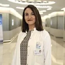 Uzm. Dr. Aydan Tandoğan Sarp — Nöroloji, Beşiktaş, İstanbul. Portre fotoğrafı.