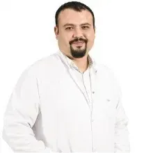 Uzm. Dr. Ozan Kızılırmak — Çocuk Sağlığı Ve Hastalıkları, İzmit, Kocaeli. Portre fotoğrafı.
