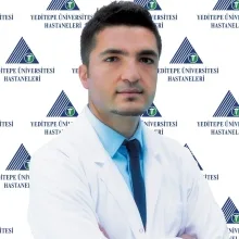 Doç. Dr. Osman Melih Topcuoğlu — İstanbul. Portre fotoğrafı.
