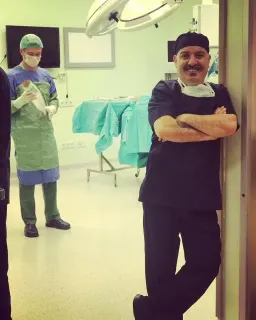 Op. Dr. Gökhan Özerdem profilinde yer alan galeri fotoğrafı.