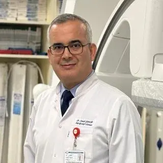 Doç. Dr. Cemil Zencir — Kardiyoloji, Aydın. Portre fotoğrafı.