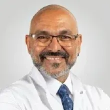 Prof. Dr. Tarık Zafer Nursal — Genel Cerrahi, Ataşehir, İstanbul. Portre fotoğrafı.