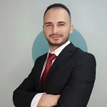 Psk. Dan. Furkan Bayram — Psikolojik Danışma ve Rehberlik, Kocaeli. Portre fotoğrafı.