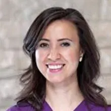 Dr. Dt. Burcu Nur Doğan — İstanbul. Portre fotoğrafı.