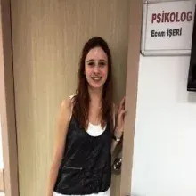Psk. Ecem İşeri — Psikoloji, Ankara. Portre fotoğrafı.