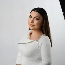 Psk. Damla Dilber — Psikoloji, Trabzon. Portre fotoğrafı.