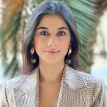 Kl. Psk. Hazal Aslan — Psikoloji, İstanbul. Portre fotoğrafı.