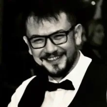 Op. Dr. Hakan Parlar — Kalp Ve Damar Cerrahisi, Derince, Kocaeli. Portre fotoğrafı.