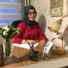 Psk. Z. Beyza Atak — Psikoloji. Portre fotoğrafı.