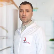 Op. Dr. Zafer Volkan Gökçe — Ortopedi Ve Travmatoloji, Kağıthane, İstanbul. Portre fotoğrafı.
