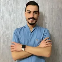 Dt. Nuri Özbudak — Diş Hekimi, Ankara. Portre fotoğrafı.
