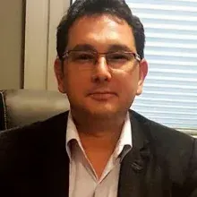 Dr. Biran Ekici — İstanbul. Portre fotoğrafı.