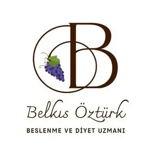 Dyt. Belkıs Öztürk — Diyetisyen, İstanbul. Portre fotoğrafı.