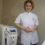 Uzm. Dr. Ahu Çiler Turgut — Dermatoloji, Küçükçekmece, İstanbul. Portre fotoğrafı.