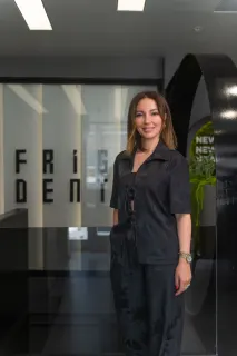 Dt. Ayşegül Bardakcı profilinde yer alan galeri fotoğrafı.