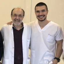 Dt. Erdal Ultav — Diş Hekimi, İstanbul. Portre fotoğrafı.