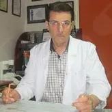 Op. Dr. Halil Aksu — Göz Hastalıkları, Seyhan, Adana. Portre fotoğrafı.