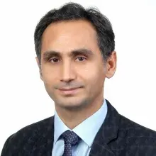 Uzm. Dr. İsmet Bilgi — Ortopedi Ve Travmatoloji. Portre fotoğrafı.