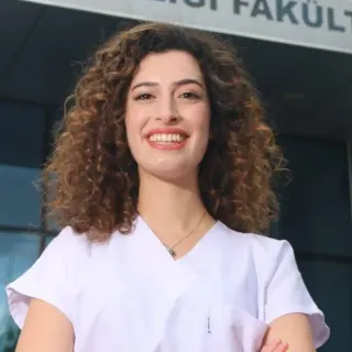 Uzm. Dt. Hilal Sarıbaş Abik profilinde yer alan galeri fotoğrafı.