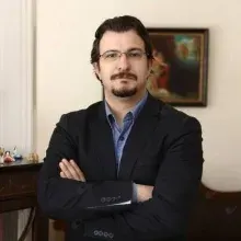 Uzm. Psk. Fatih Sönmez — İstanbul. Portre fotoğrafı.