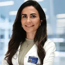Op. Dr. Aysel İbrahimli — Kadın Hastalıkları Ve Doğum, İstanbul. Portre fotoğrafı.