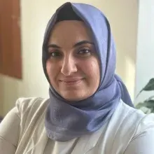 Doç. Dr. Hatice Altun — Çocuk ve Ergen Psikiyatrisi, Kahramanmaraş. Portre fotoğrafı.