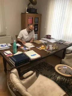 Op. Dr. Turab Ulaşoğlu profilinde yer alan galeri fotoğrafı.