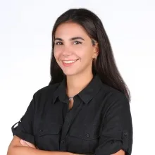 Psk. Berfin Yılmaz — Psikoloji. Portre fotoğrafı.