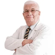 Uzm. Dr. Muharrem Ercan Ürer — İç Hastalıkları, Söke, Aydın. Portre fotoğrafı.