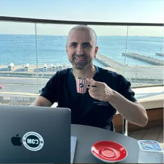 Op. Dr. Mehmet Can Ubur profilinde yer alan galeri fotoğrafı.
