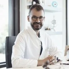 Uzm. Dr. A. Selhan Kaya — Muratpaşa, Antalya. Portre fotoğrafı.