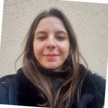 Psk. Ayşe Ekin Alço — Psikoloji. Portre fotoğrafı.